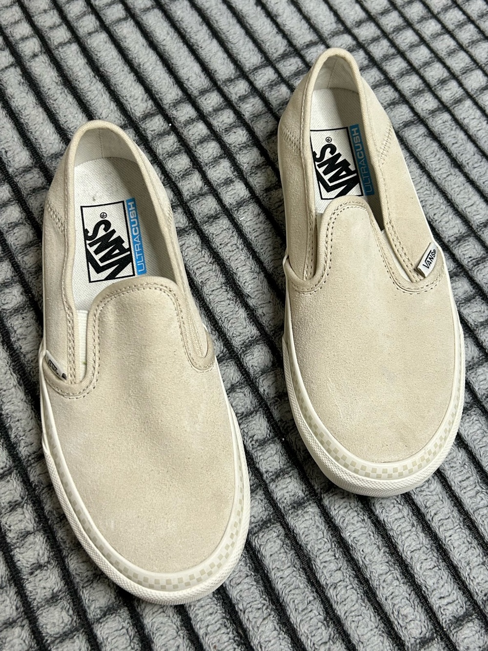 New Unisex Vans Suede Loafers (W5.5 M4)